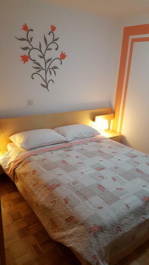 Apartmaji In Vinogradnistvo Klobas Lägenhet Sečovlje Exteriör bild